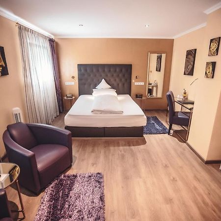 ויידן Hotel Zur Heimat מראה חיצוני תמונה