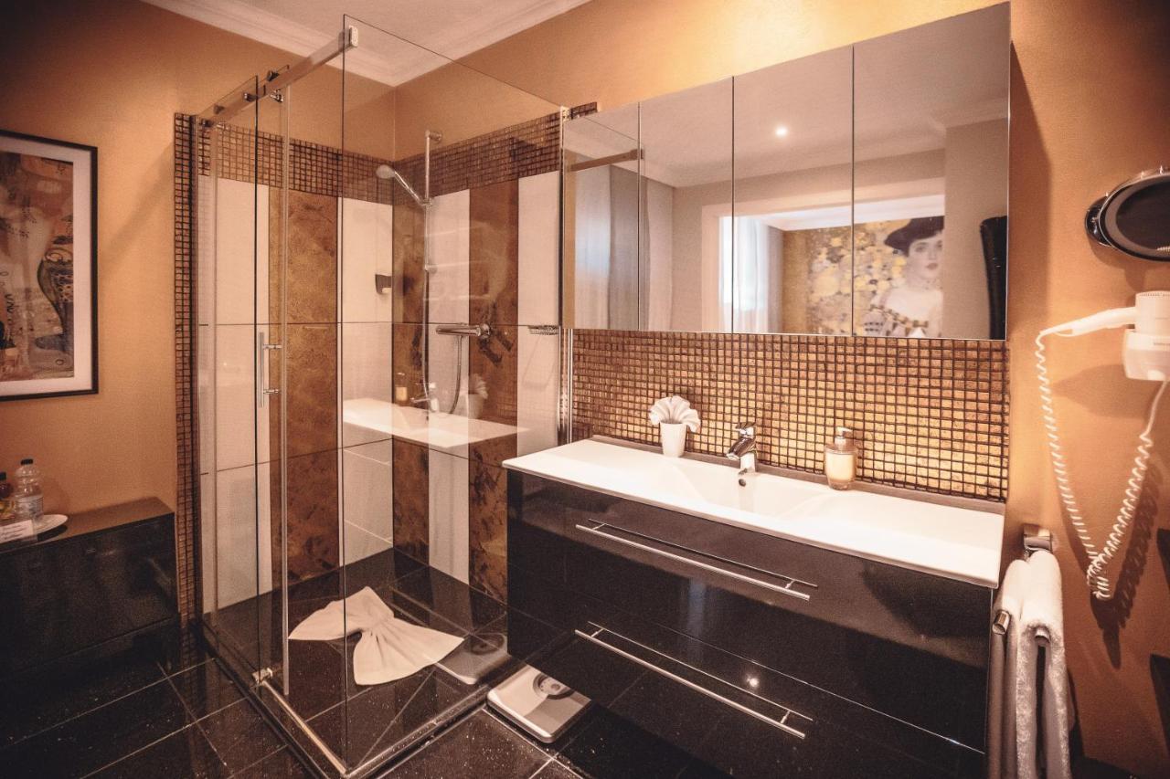 ויידן Hotel Zur Heimat מראה חיצוני תמונה