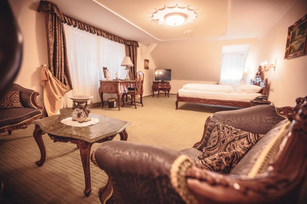ויידן Hotel Zur Heimat מראה חיצוני תמונה
